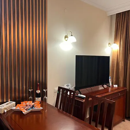 Bardarova Downtown בנסקו