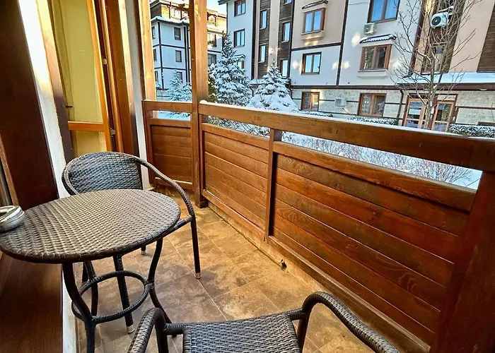 Bardarova Downtown דירה בנסקו